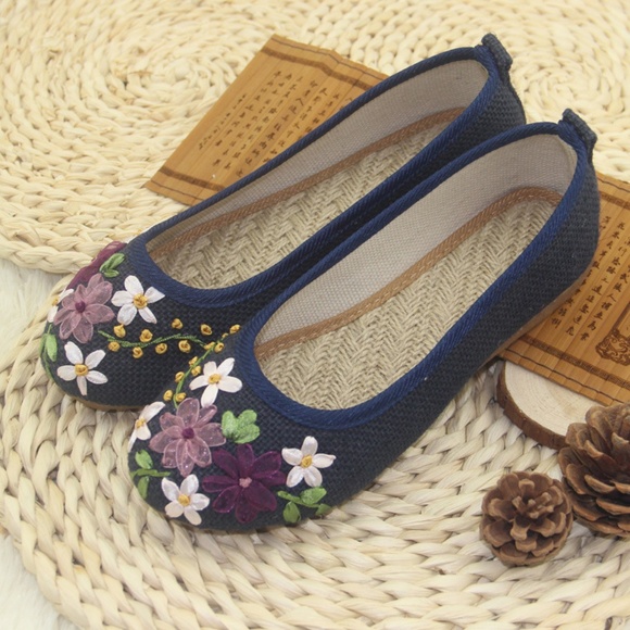 Brand new sisal/cotton floral style ladies slip on - Picture 1 of 5